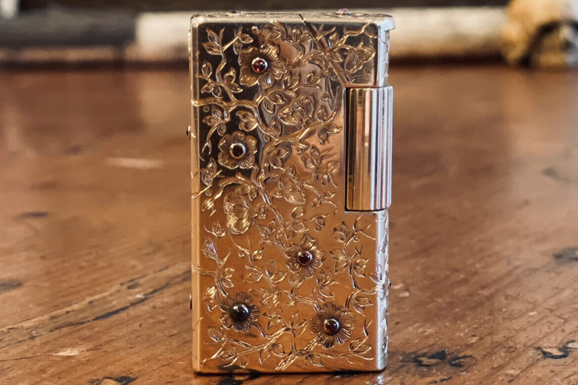 1950's 18k / Ruby Dunhill Aldunil Lighter